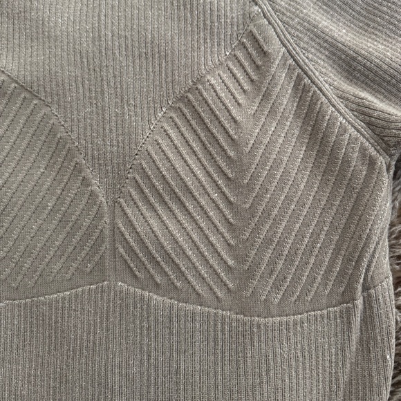 Gymshark PAUSE KNITWEAR LONG SLEEVE TOP Grey Brown Green GS Medium - Picture 10 of 13